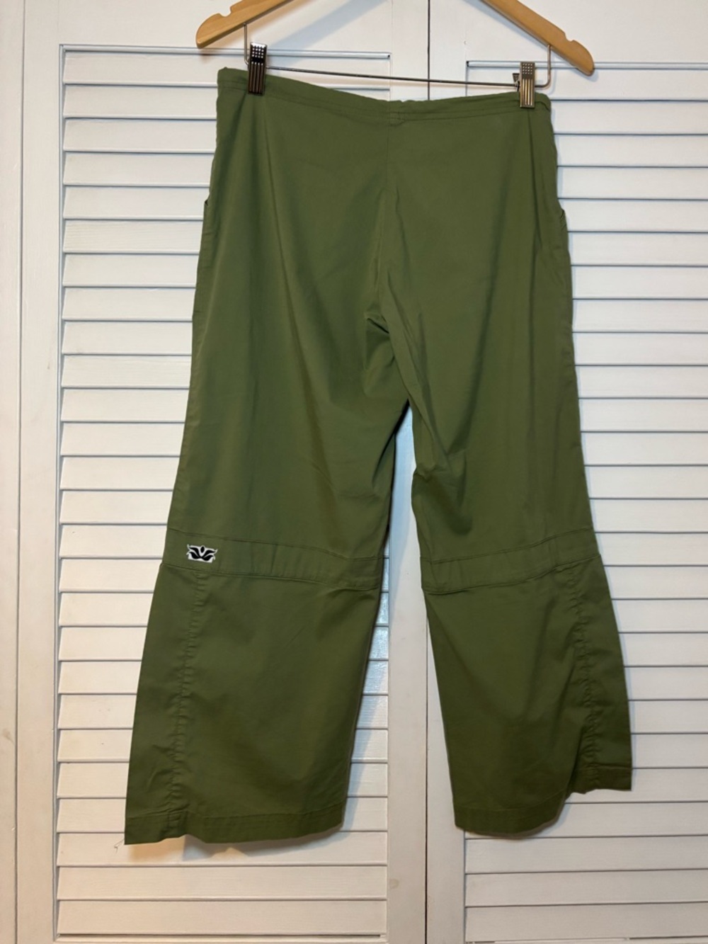 Be Present Women’s Yoga Pants Wide-Leg Capri Olive Green Small Rare - Picture 2 of 11